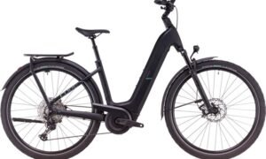 Cube Kathmandu Hybrid EXC 800 Easy Entry black´n´prism