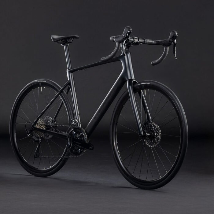 cube-125500-20161875-attain-c62-race-blackline-9.jpg